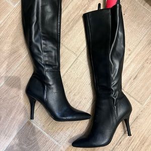 Nine West Black Leather Knee-high Boots Stiletto 5.5
